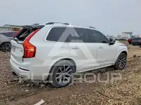 2016 Volvo XC90 фото