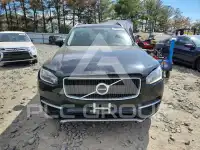 2016 Volvo XC90 фото