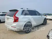 2016 Volvo XC90 фото
