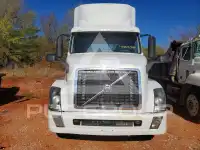 2016 Volvo VNL фото