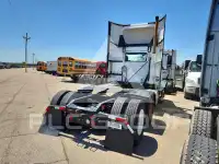 2016 Volvo VNL фото