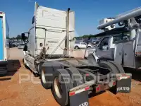 2016 Volvo VNL photo