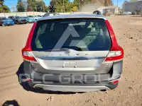 2016 Volvo XC70 photo