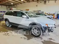 2016 Volvo XC70 photo