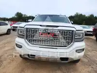 2016 GMC Sierra photo