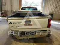 2016 GMC Sierra photo