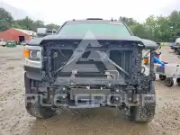 2016 GMC Sierra photo