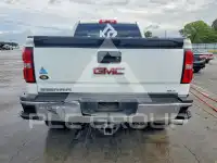 2016 GMC Sierra photo
