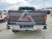 2016 GMC Sierra photo