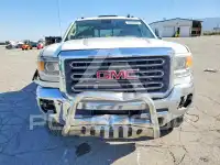 2016 GMC Sierra photo