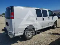 2016 GMC Savana photo
