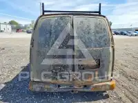 2016 GMC Savana photo