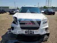 2016 GMC TERRAIN photo