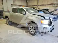 2016 GMC CANYON photo