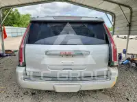 2016 GMC YUKON фото