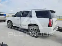 2016 GMC YUKON фото