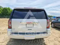 2016 GMC YUKON photo