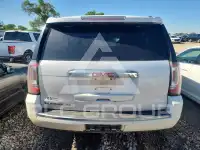 2016 GMC YUKON фото