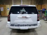 2016 GMC YUKON фото
