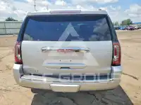 2016 GMC YUKON photo