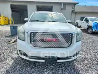 2016 GMC YUKON фото