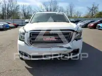2016 GMC YUKON фото