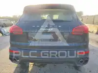 2016 Porsche Cayenne photo