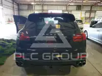 2016 Porsche Cayenne photo