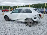 2016 Porsche Cayenne photo