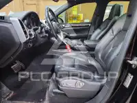 2016 Porsche Cayenne photo