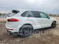 2016 Porsche Cayenne фото