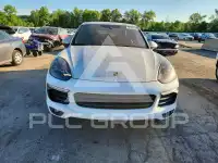 2016 Porsche Cayenne фото