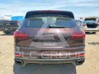2016 Porsche Cayenne photo