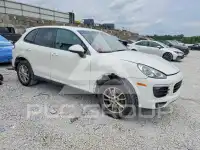 2016 Porsche Cayenne photo