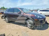 2016 Porsche Cayenne photo