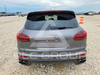 2016 Porsche Cayenne photo