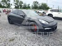 2016 Porsche Panamera photo