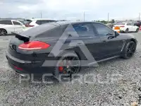 2016 Porsche Panamera photo