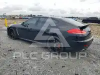 2016 Porsche Panamera photo