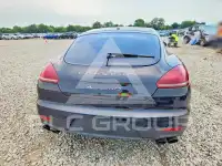 2016 Porsche Panamera фото