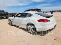 2016 Porsche Panamera photo