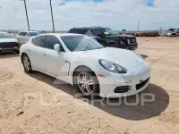 2016 Porsche Panamera photo