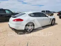 2016 Porsche Panamera photo