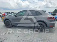 2016 Porsche MACAN photo