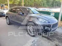 2016 Porsche MACAN photo