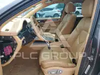 2016 Porsche MACAN photo