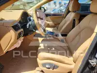 2016 Porsche MACAN photo