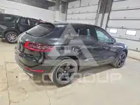 2016 Porsche MACAN photo