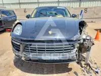 2016 Porsche MACAN photo