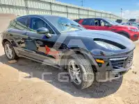 2016 Porsche MACAN photo